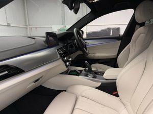 BMW 5 Series 520D M Sport  auto   100 P/W - Image 4