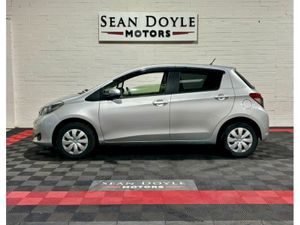 Toyota Yaris 1.0 Petrol 5DR AUTO LOW KM - Image 3