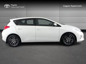 Toyota Auris AURIS 1.4D-4D SOL - Image 3