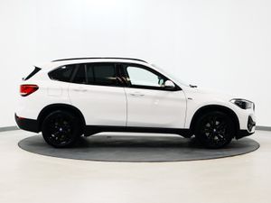 *98* 2022 BMW X1 1.5 sport xdrive - Image 3
