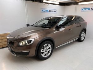 Volvo V60 2.0 D4 Cross Country SE Luxury Diesel 1 - Image 3