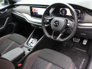 RS Octavia * 200Bhp TDi DSG * 1 Owner from new - Image 3