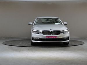 BMW 5 Series 520d SE Auto Leather - Image 2