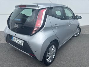 2018 TOYOTA AYGO X-PLAY 1.0i LOW KMS - Image 2