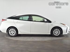 Toyota Prius 1.8 Hybrid Auto - Image 3