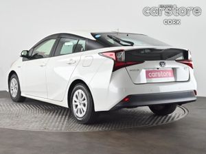 Toyota Prius 1.8 Hybrid Auto - Image 4