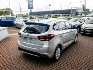 KIA CARENS 1.7 CRDI CARENS 2 7 SEATER 5DR AUTOMATI - Image 4