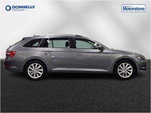 Skoda SUPERB Diesel Estate SE Technology - Image 4