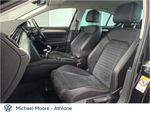 Volkswagen Passat 2.0 TDI 150BHP Elegance - Image 4