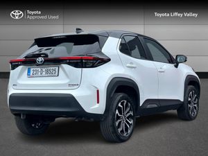 Toyota Yaris YARIS CROSS LUNA SPORT BI-TONE - Image 2
