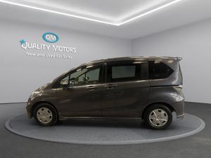 2014 HONDA FREED HYBRID (S35) - Image 4