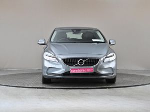 Volvo V40 D2 (120hp) Momentum Edition - Image 2