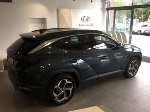 Hyundai Tucson Executive Plus Hybrid - Image 2