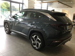 Hyundai Tucson Executive Plus Hybrid - Image 3