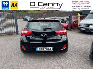 Hyundai i30 1.6 Deluxe 5DR - Image 4
