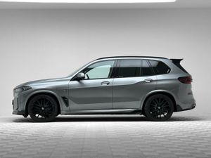 BMW X5 50E M Sport Xdrive  pan Roof - Image 4