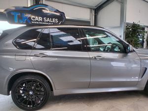 17 BMW X5 X-DRIVE M-SPORT 40 E HYBRID - Image 4