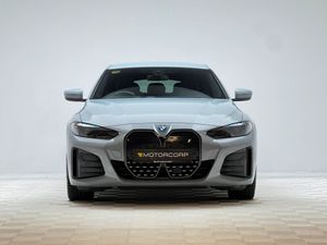 BMW i4 40 M Sport Edrive - Image 2