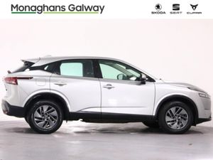 Nissan Qashqai 1.3 HYBRID SV - Image 3