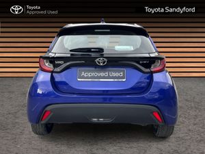 Toyota Yaris HYBRID LUNA // REAR CAMERA // TOYOTA - Image 4
