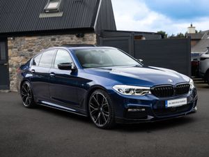 2018 BMW 5 SERIES M SPORT M PERFORMANCE *SUNROOF* - Image 2