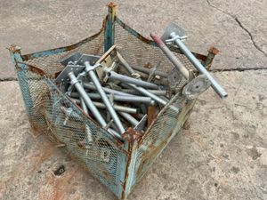 ADJUSTABLE SCAFFOLDING BASE JACK LEGS. - Image 3