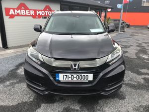 2017 HONDA VEZEL AUTOMATIC - Image 3