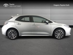 Toyota Corolla SOL H/B 4DR AUTO HYBRID - Image 3