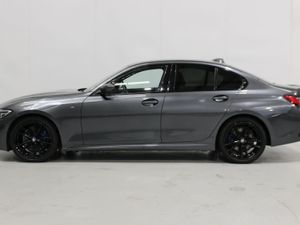 BMW 3-Series 2019 320D M SPORT AUTO - Image 4