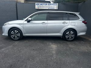 2015 TOYOTA COROLLA HYBRID ESTATE LOW KMS - Image 3