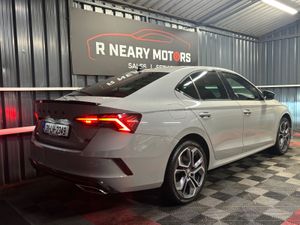2021 Skoda Octavia OCTAVIA VRS 1.4TSI 245HP IV DSG - Image 3