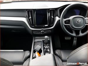 Volvo XC60 T6 350bhp R-design AWD (adaptive Cruis - Image 3
