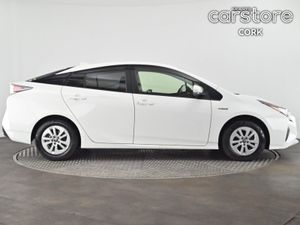 Toyota Prius 1.8 Hybrid Auto - Image 3