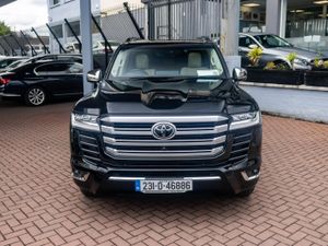 TOYOTA LANDCRUISER  LANDCRUISER LC300 AMAZON  5DR - Image 2