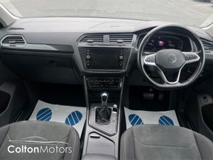 Volkswagen Tiguan Elegance 2.0 TDI (automatic) - Image 3