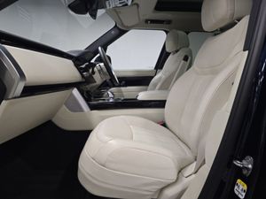 Land Rover Range Rover Diesel Estate HSE - Image 4