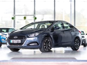 Hyundai i40 EXECUTIVE 4DR AUTO - Image 2