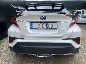 2019 TOYOTA C-HR 1.8 PETROL HYBRID AUTO SOL - Image 4