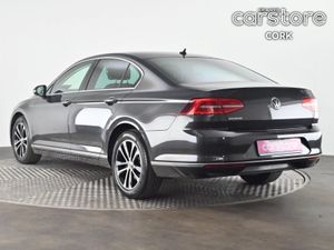 Volkswagen Passat 2.0 TDI 150HP Highline - Image 4