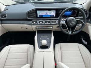 Mercedes-Benz GLE 350DE 4matic AMG Exterior SUV - Image 4