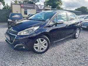 🔵 Peugeot 208 1.2 Style AUTOMATIC LOW KM - Image 2
