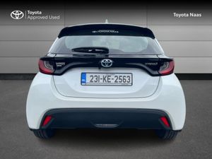 Toyota Yaris 1.5 - Image 4