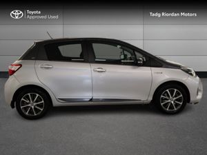 Toyota Yaris HYBRID Y20 - Image 3