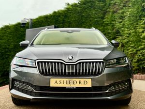 Skoda Superb Combi L&K 2.0TDI DSG LOW KM - Image 3