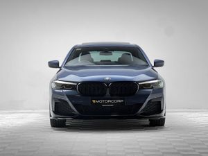 BMW 5 Series 530E M Sport - Image 2