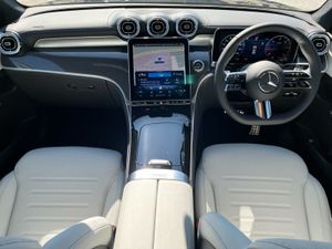 Mercedes-Benz GLC 220D 4matic AMG Line Plus - Image 4