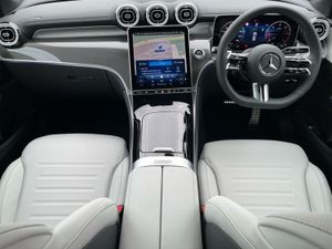 Mercedes-Benz GLC 220D 4matic AMG Line Plus - Image 4