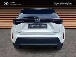 Toyota Yaris Cross LUNA SPORT // REAR CAMERA // SM - Image 4