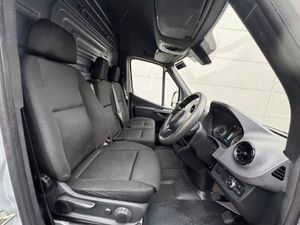 Mercedes-Benz Sprinter 2021 MWB high roof - Image 3