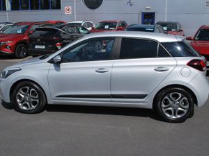 Hyundai i20 2020 - Image 2